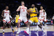 Los Angeles Lakers reach a franchise record against Houston Rockets